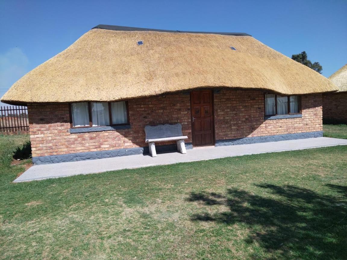 Pepe Piatto Lodge Grootvlei Exterior photo