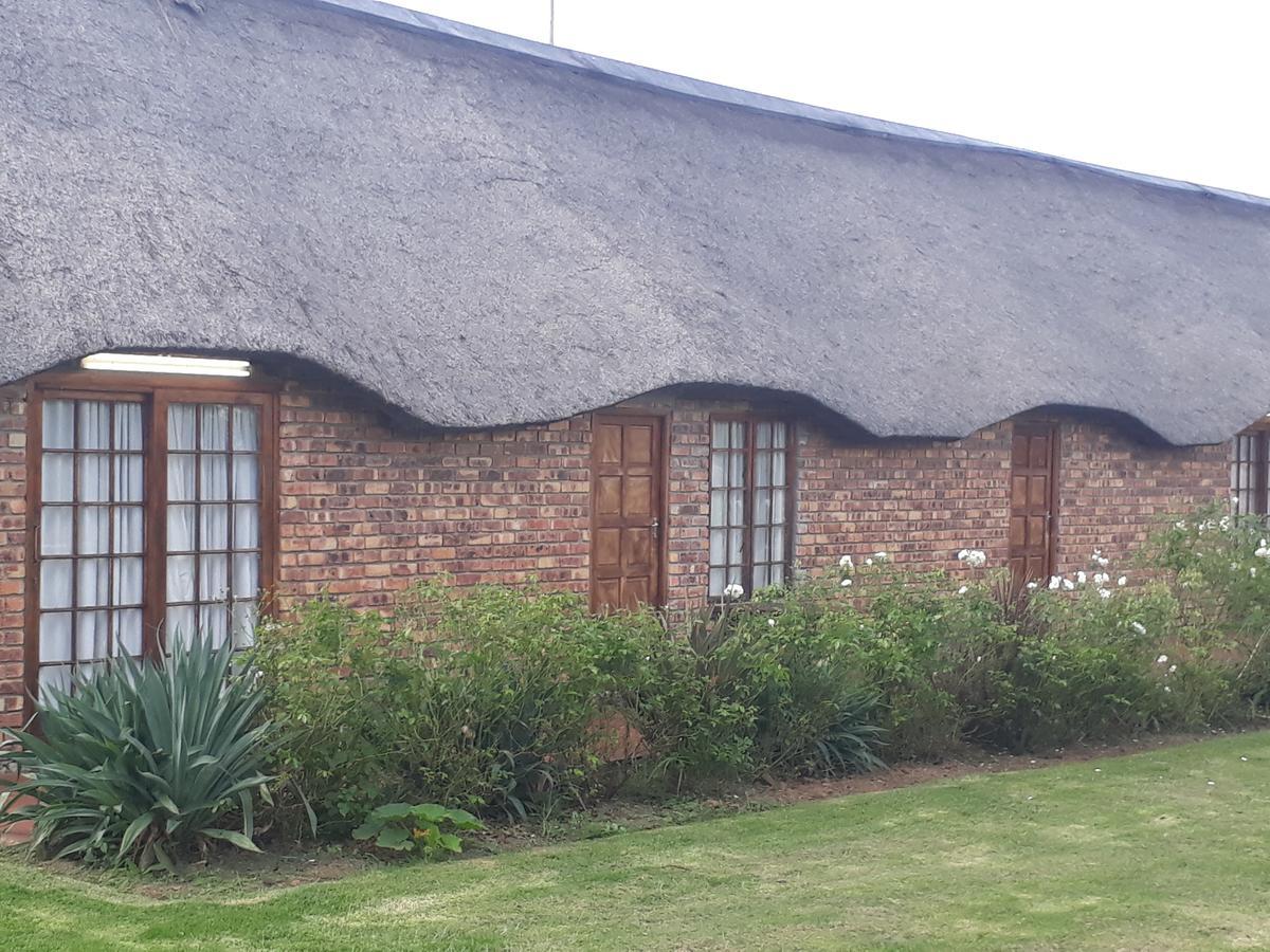 Pepe Piatto Lodge Grootvlei Exterior photo